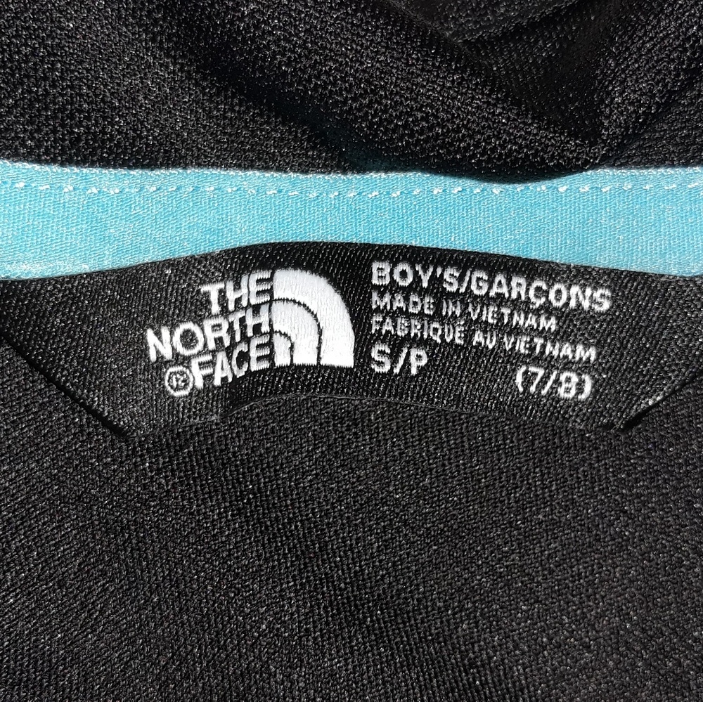 North face boys sweather jacket - Picture 2 of 7
